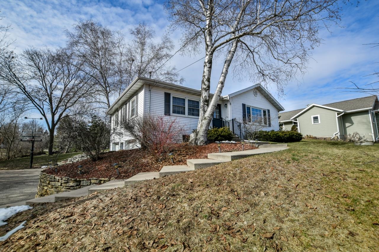 2331 S Syene Road
