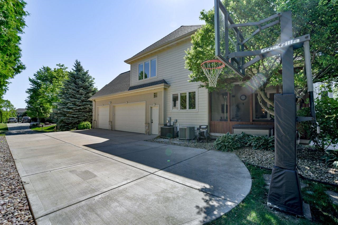 1002 River Birch Road