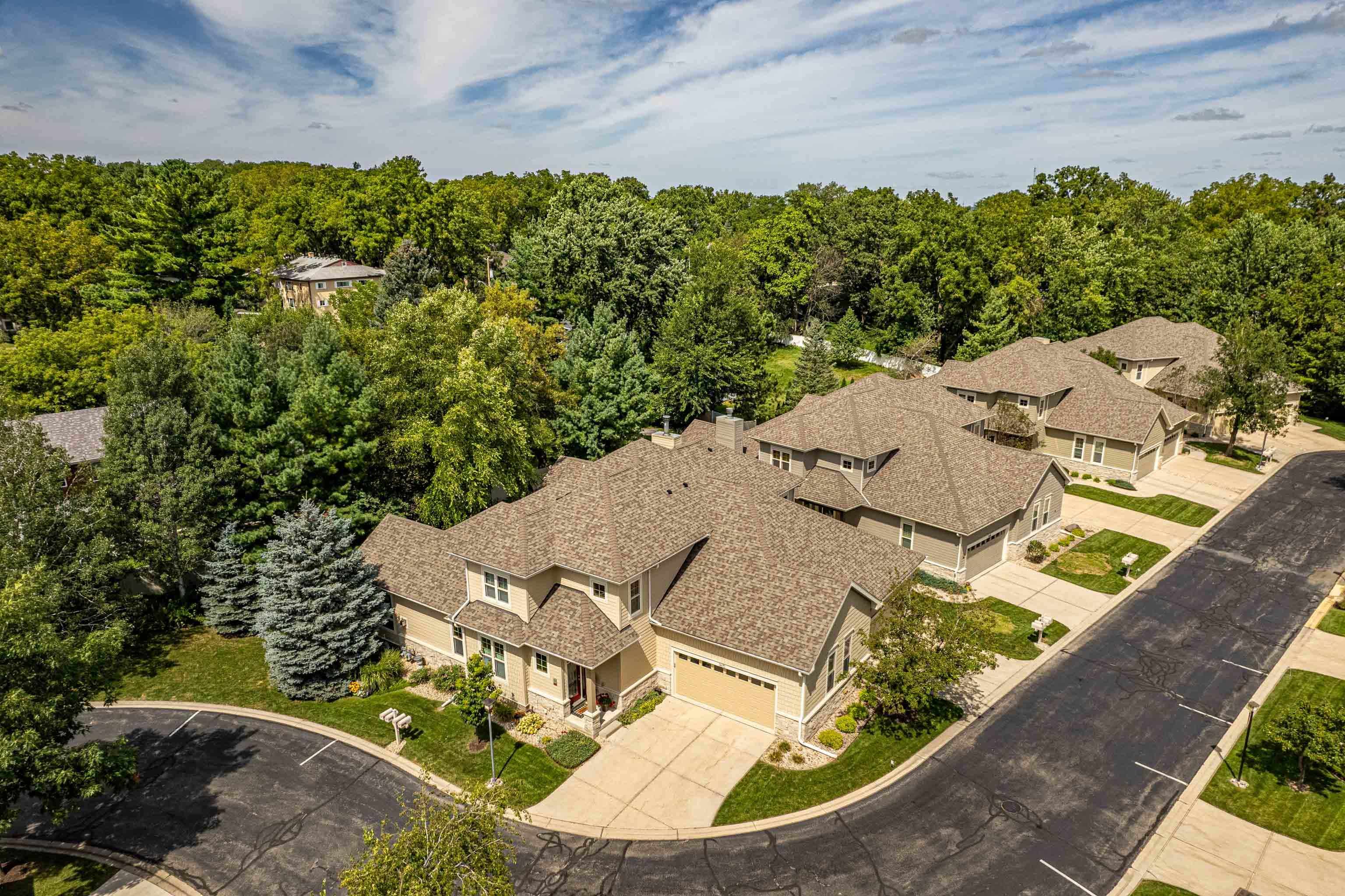 1610 Pond View Court