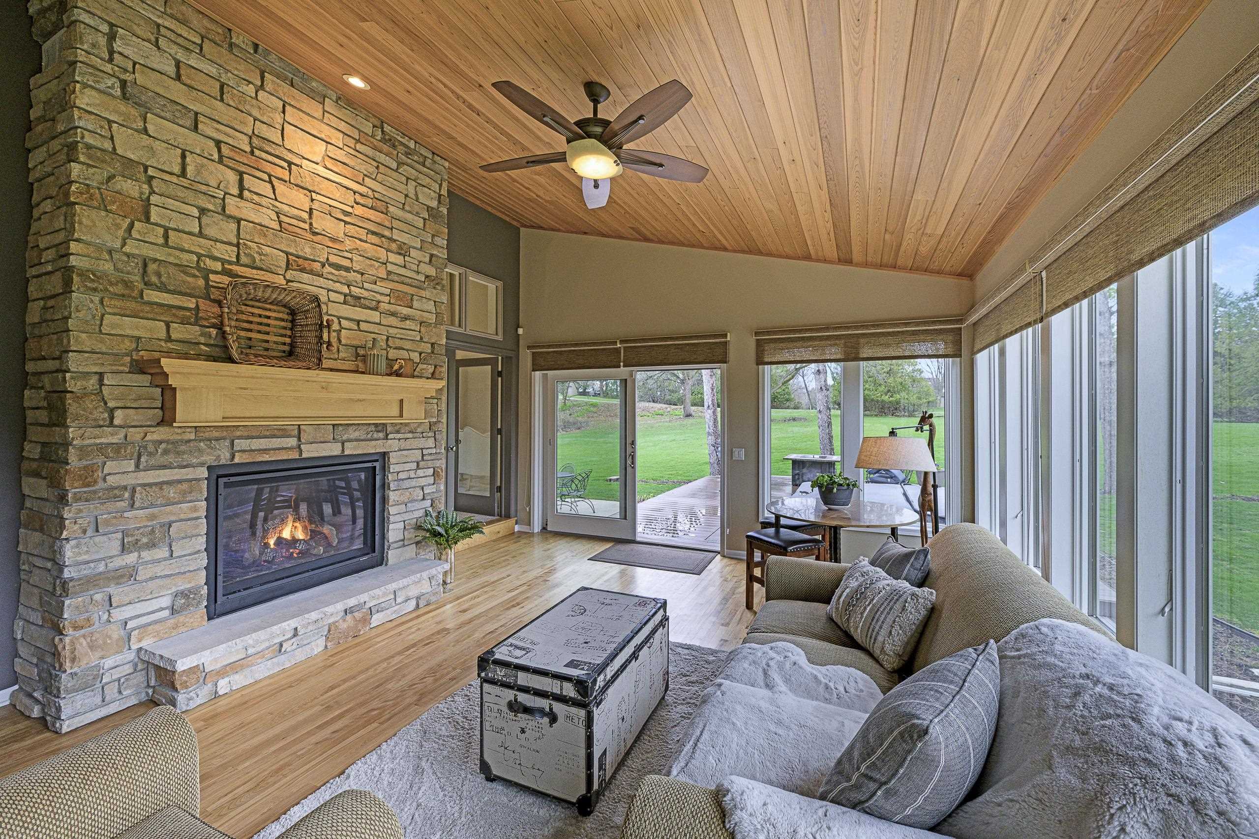1105 Meadow Mist Road