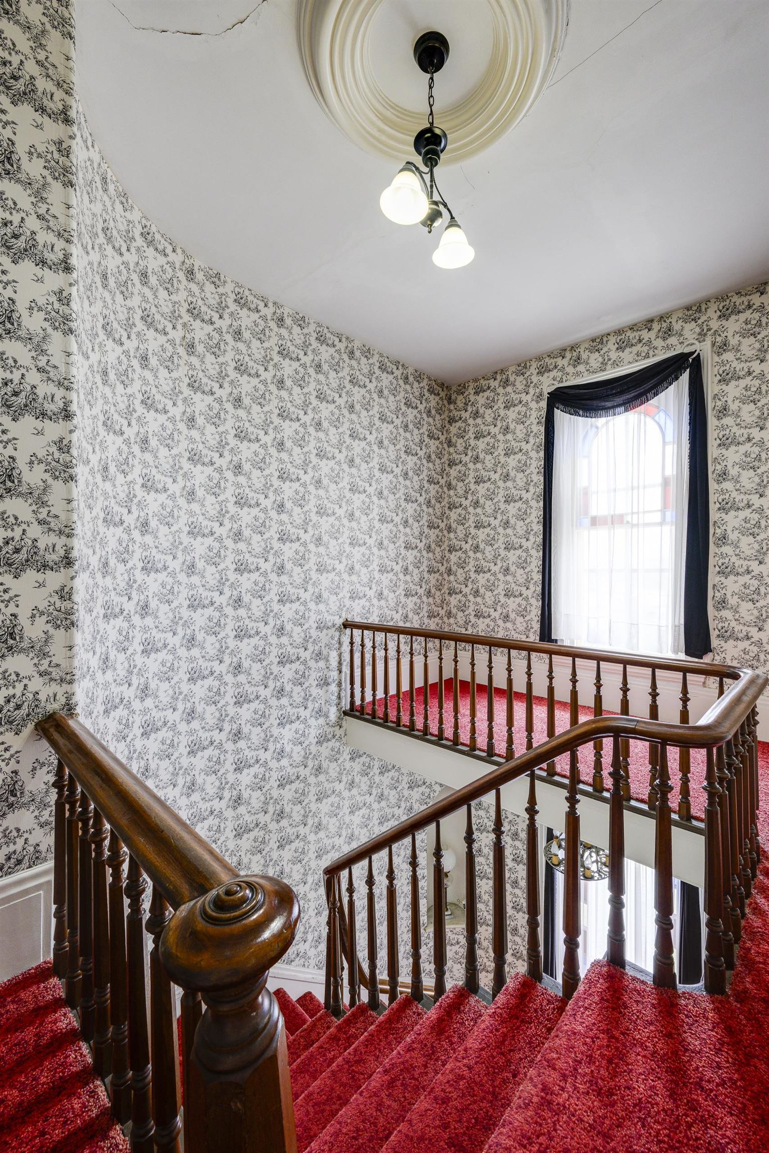 229 N Ludington Street