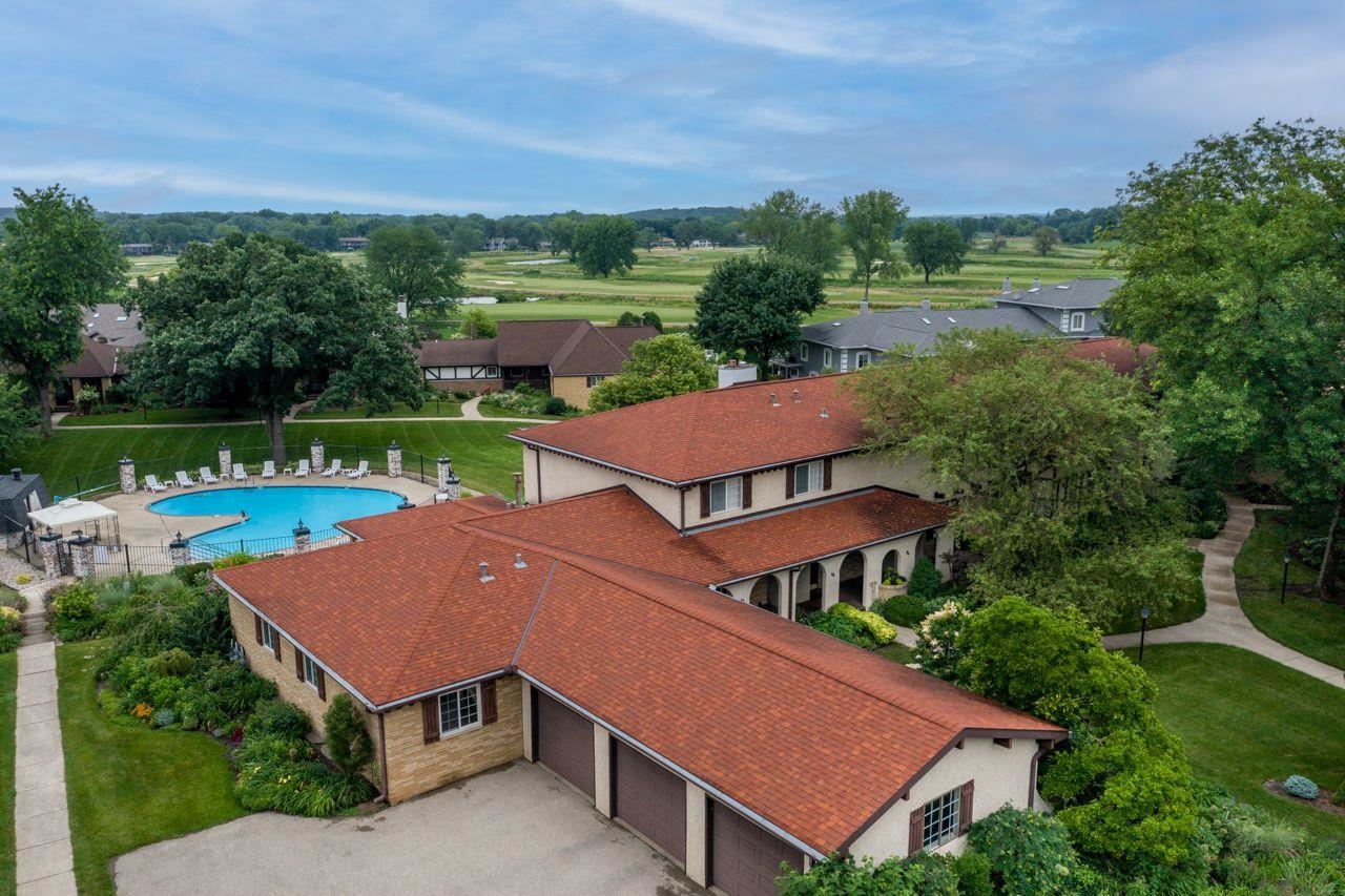 48 Golf Course Road