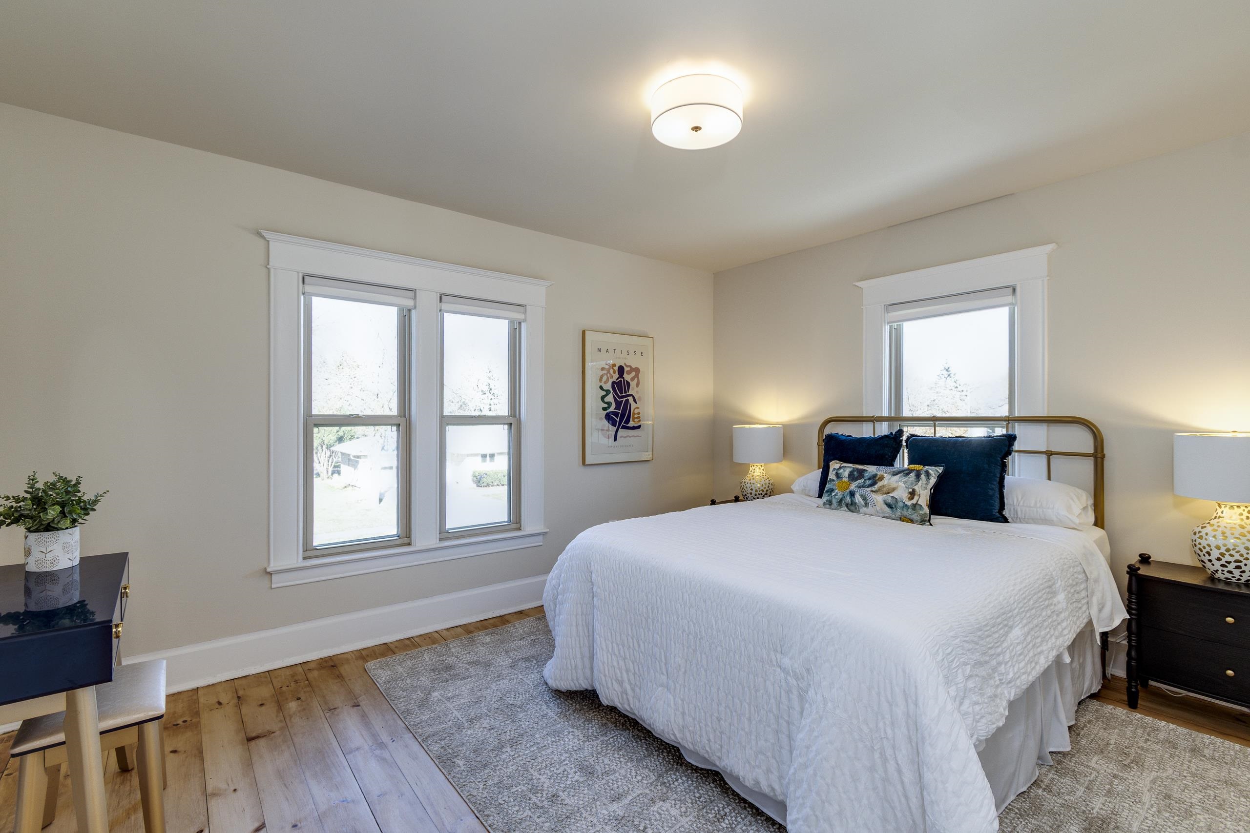 7223 University Avenue