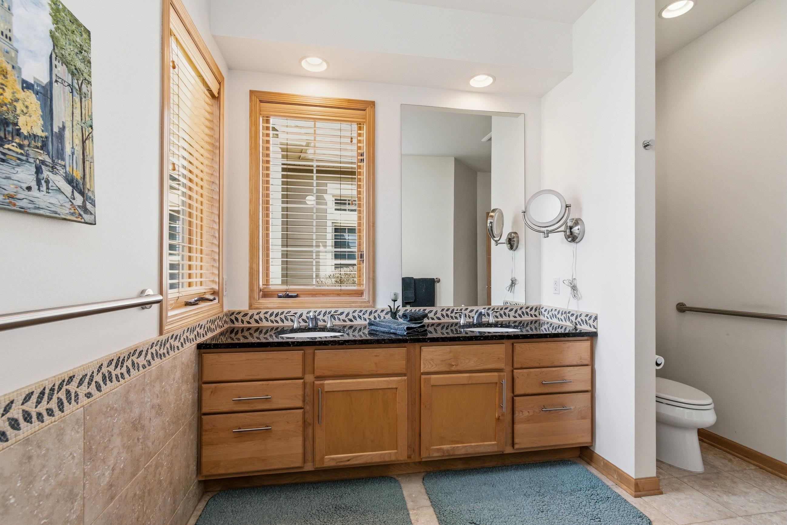 1615 Pond View Court