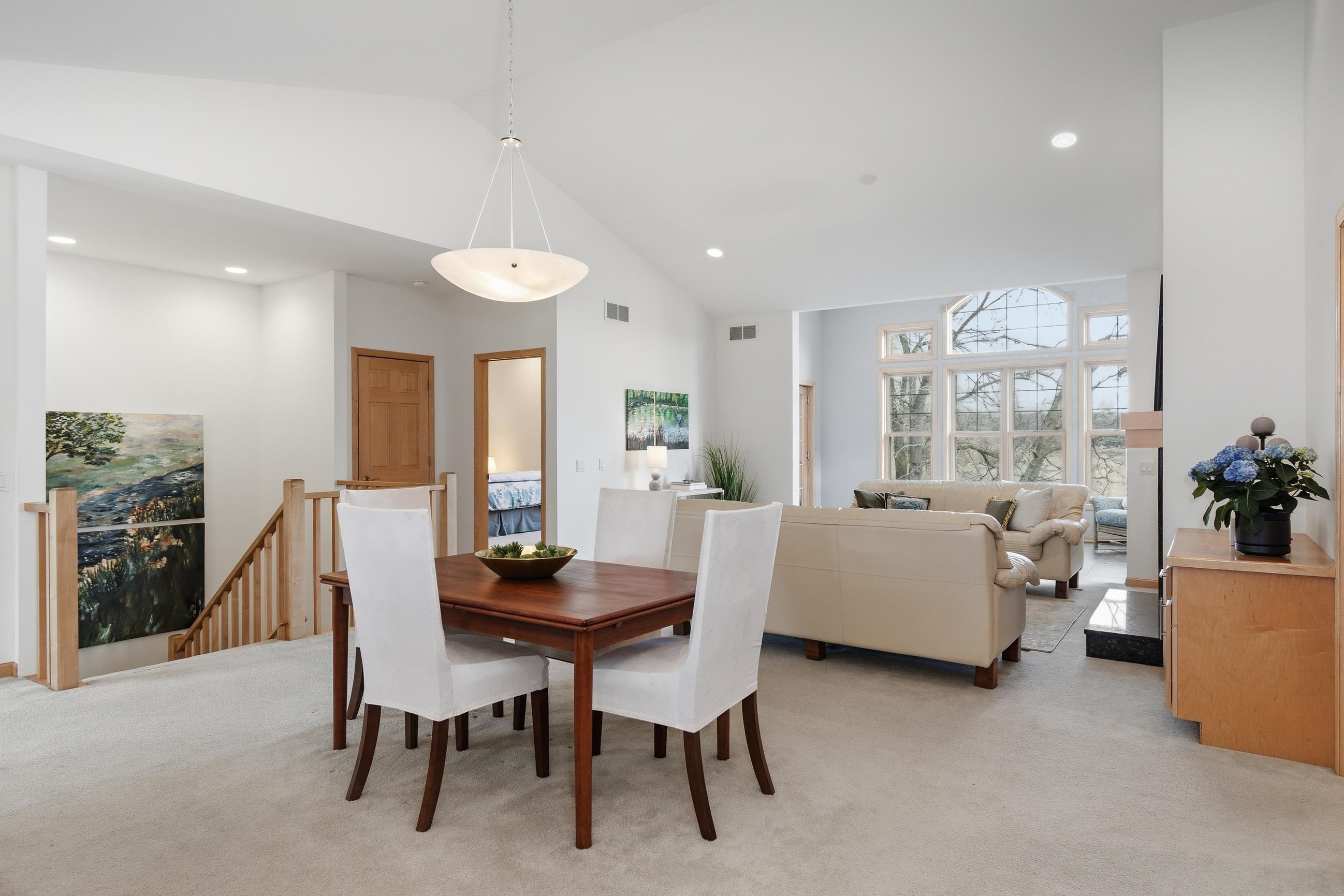 1615 Pond View Court