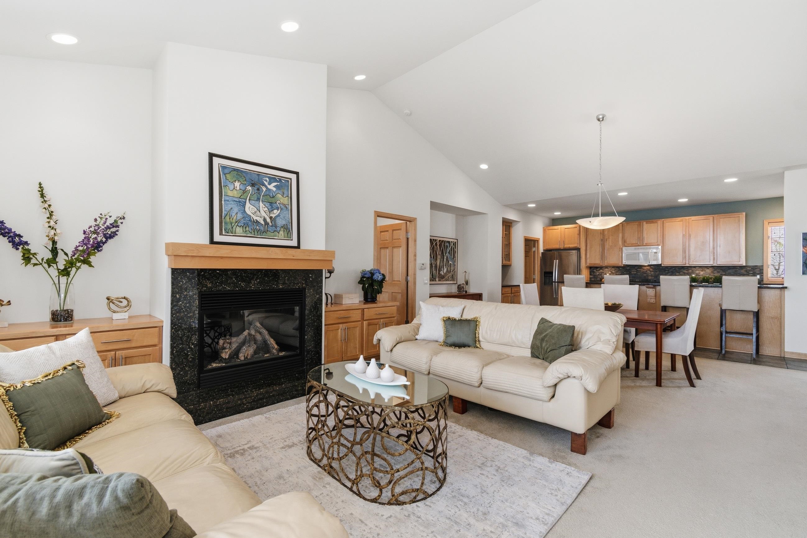 1615 Pond View Court