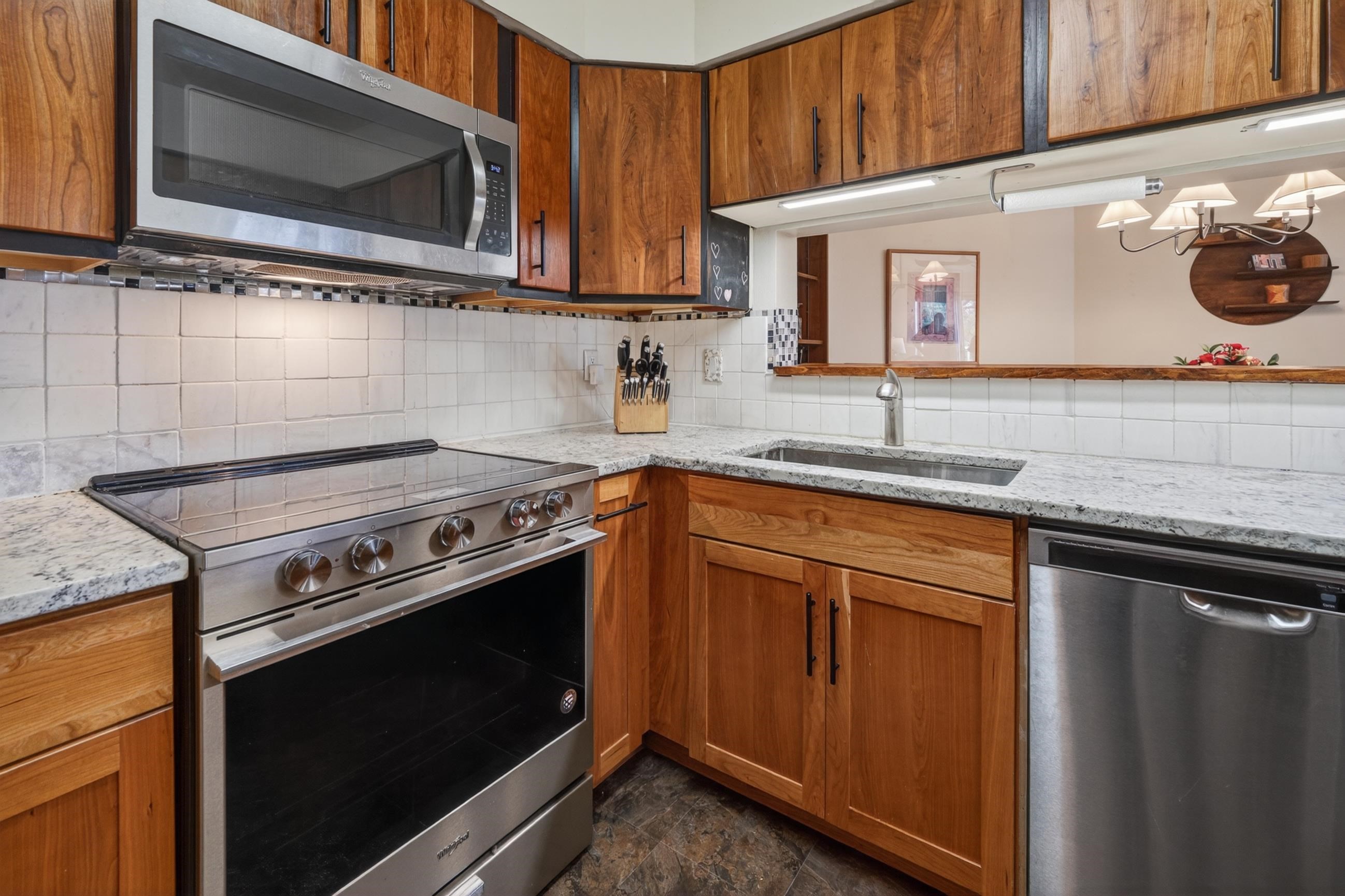 917 Harbor House Drive 7