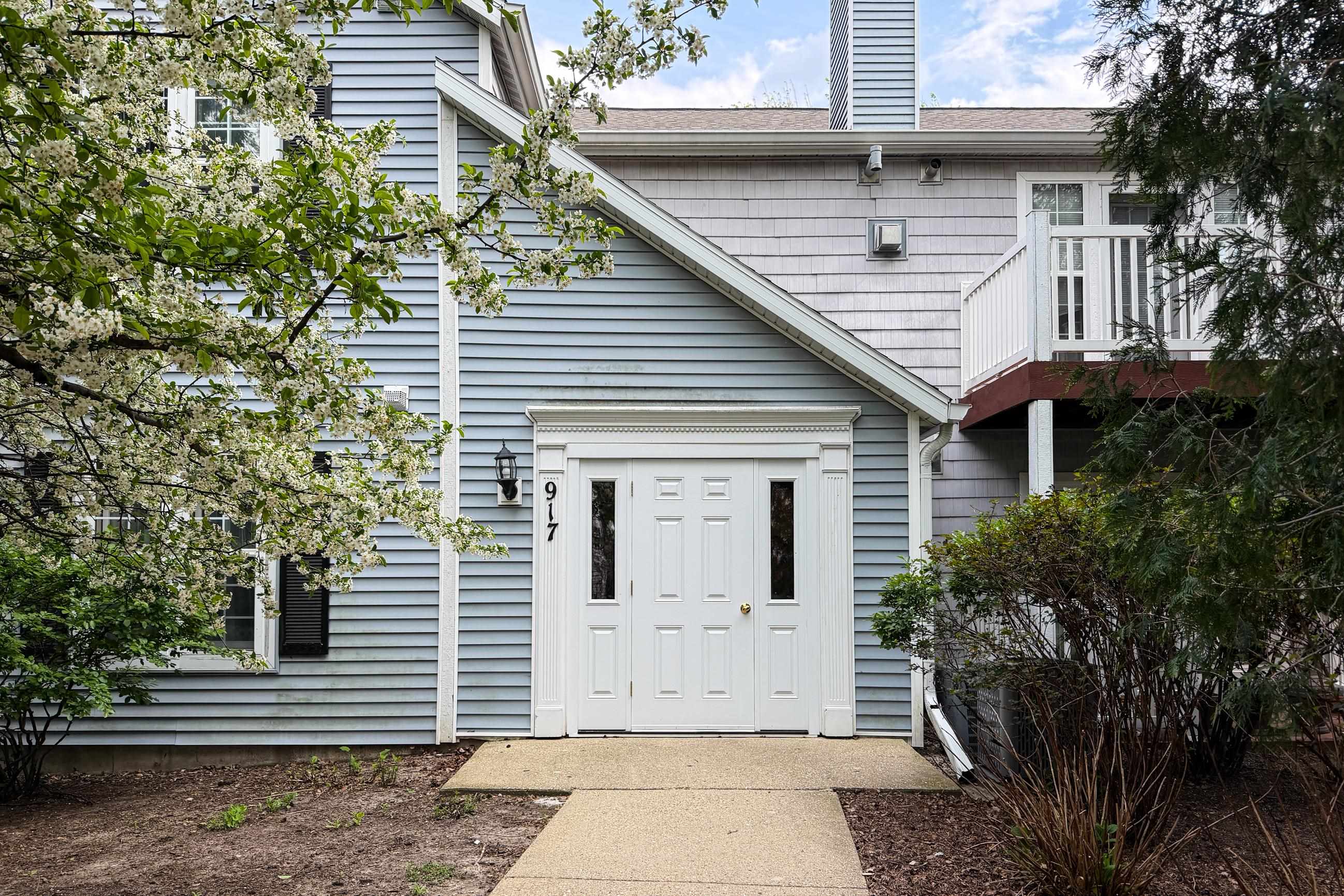 917 Harbor House Drive 7