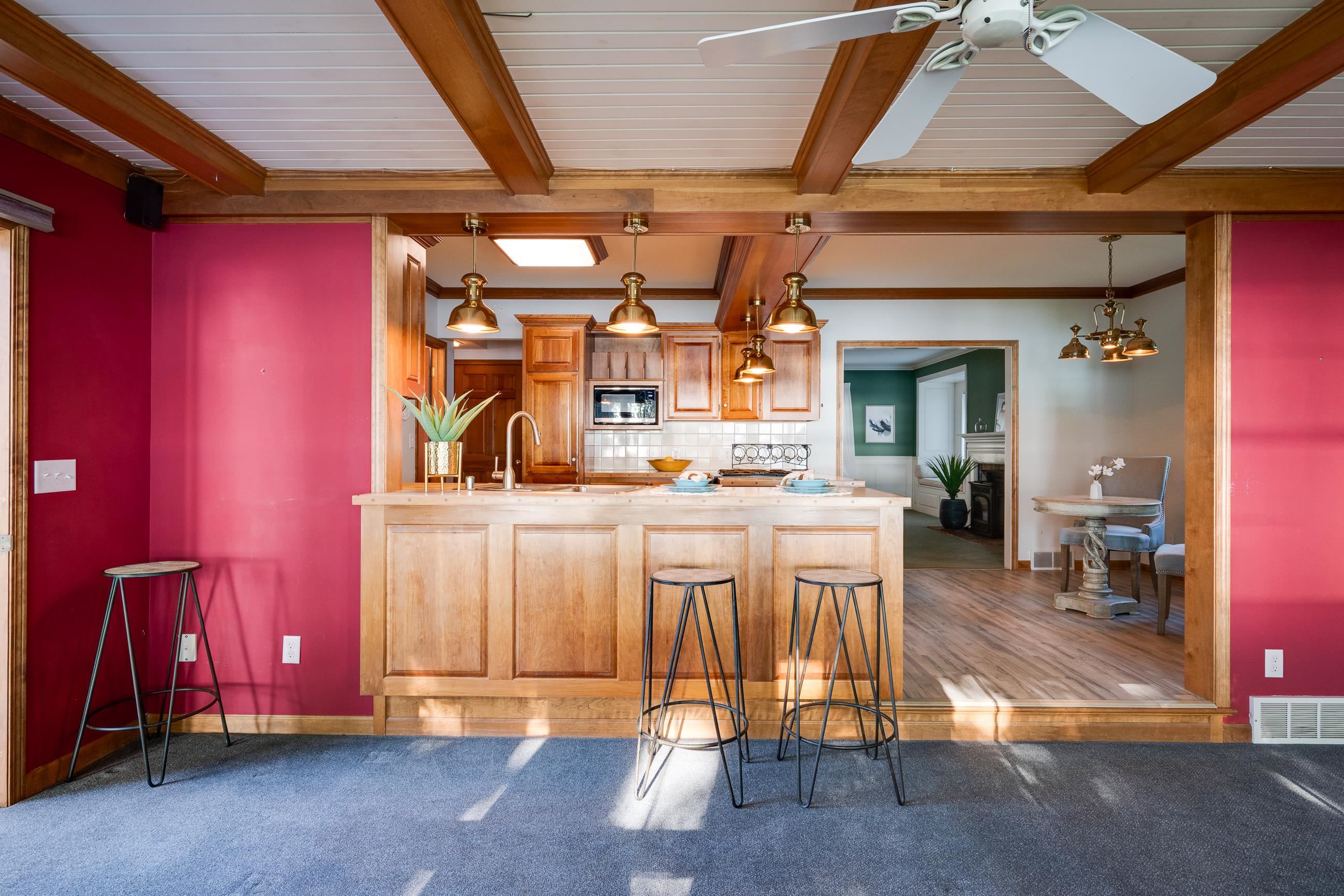 604 Lake Shore Drive