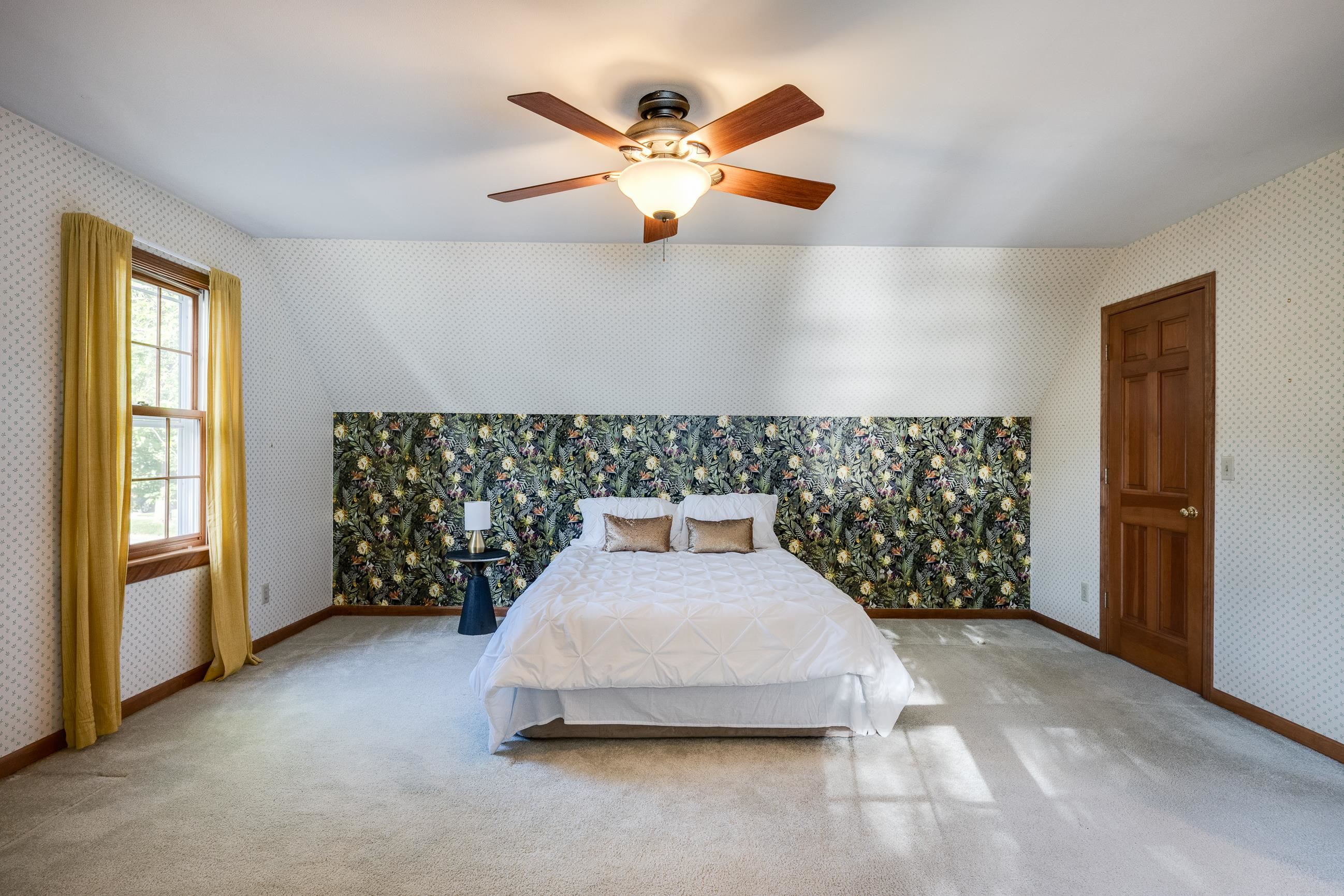 604 Lake Shore Drive
