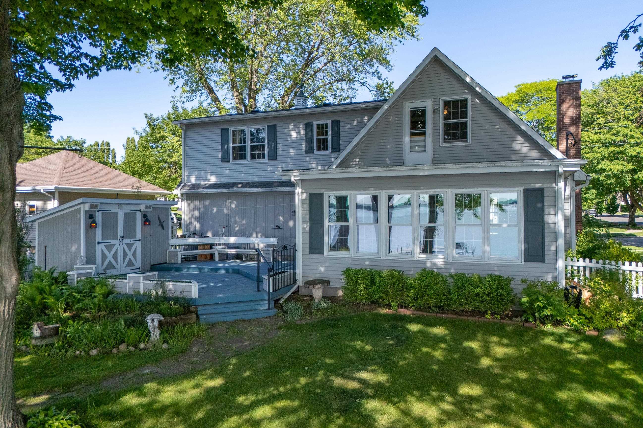 604 Lake Shore Drive