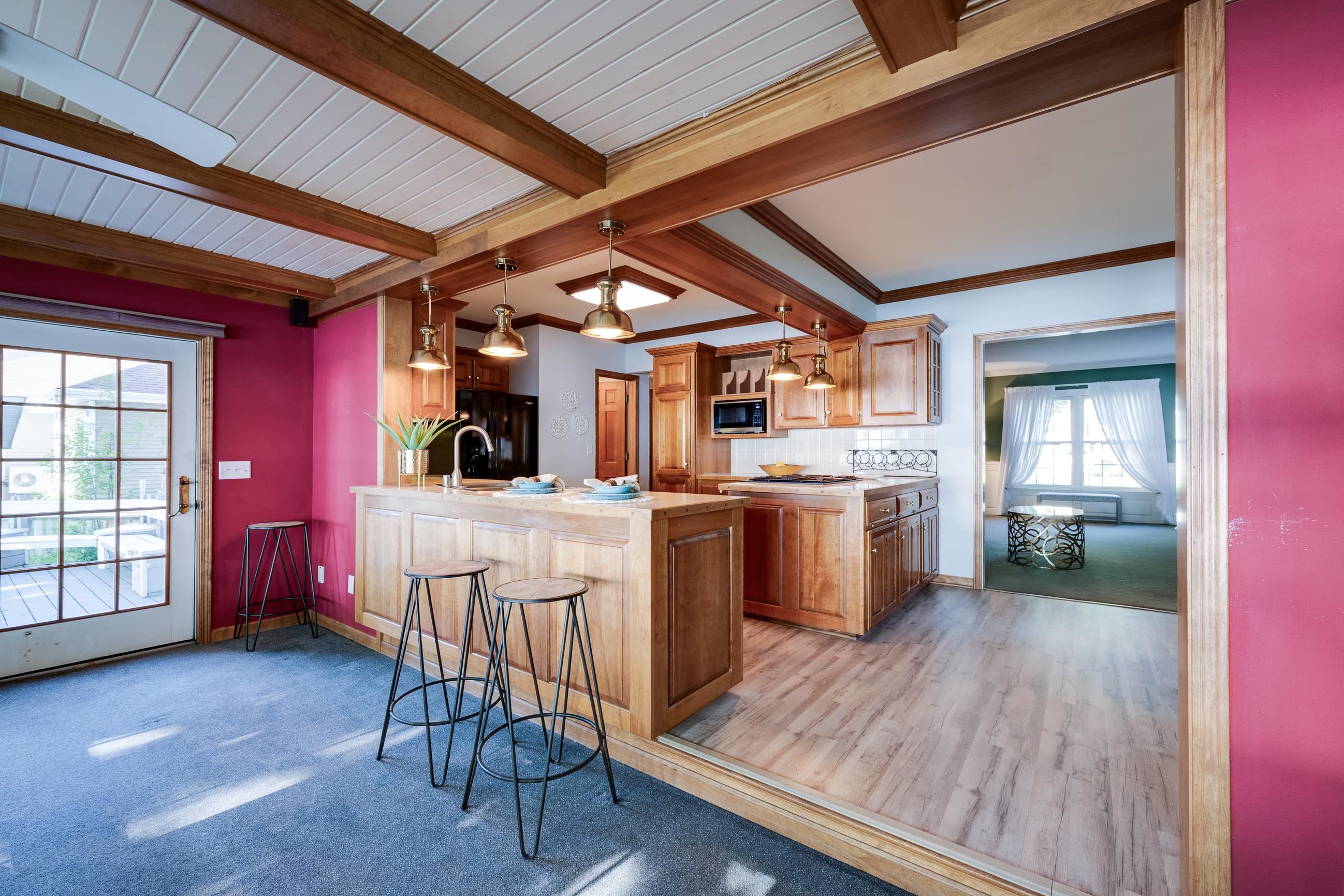 604 Lake Shore Drive