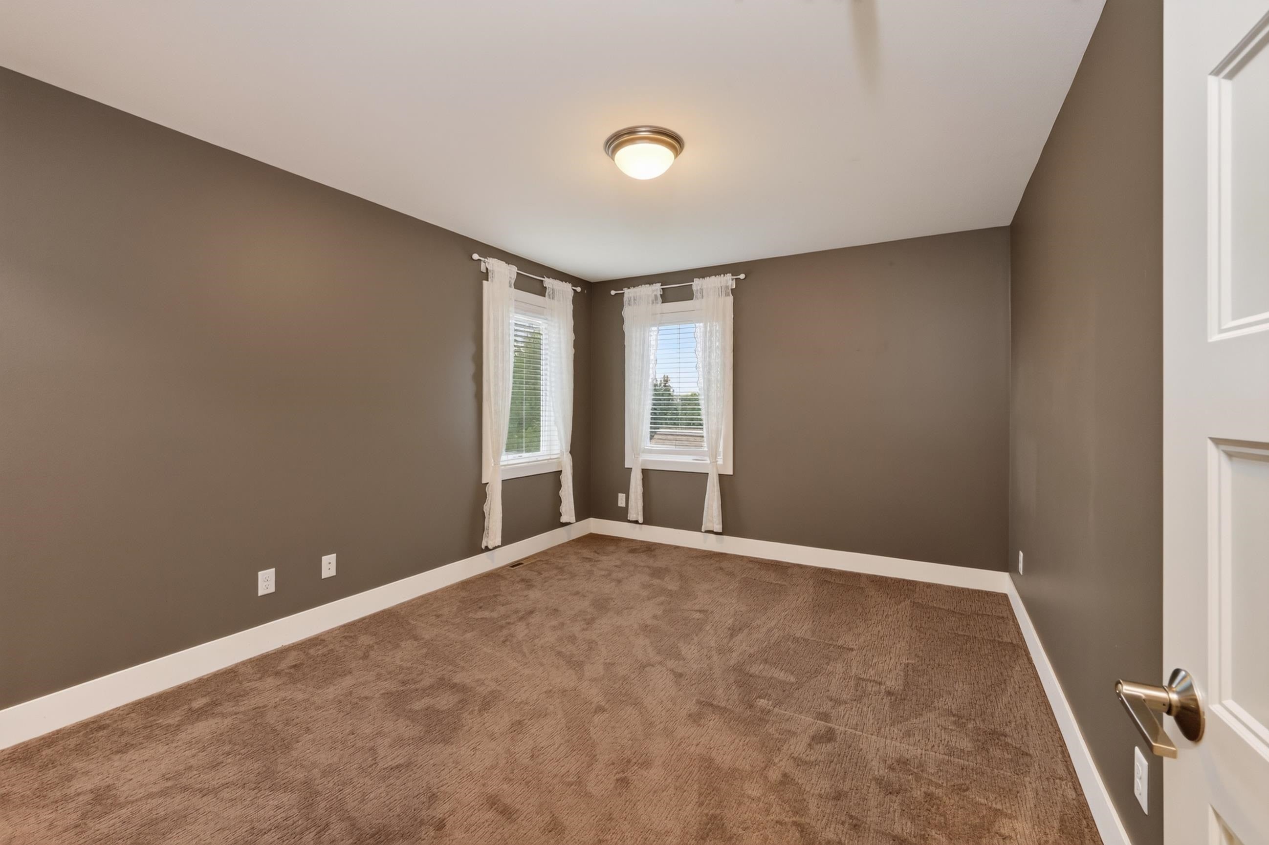 5019 Sawgrass Terrace