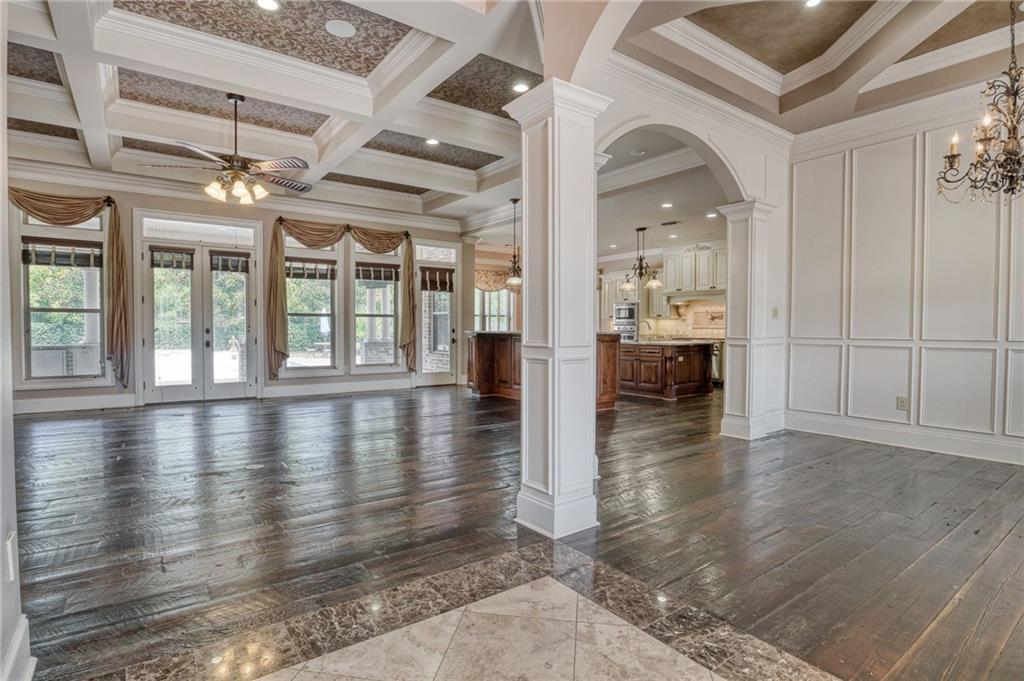117 HARDWOOD Drive