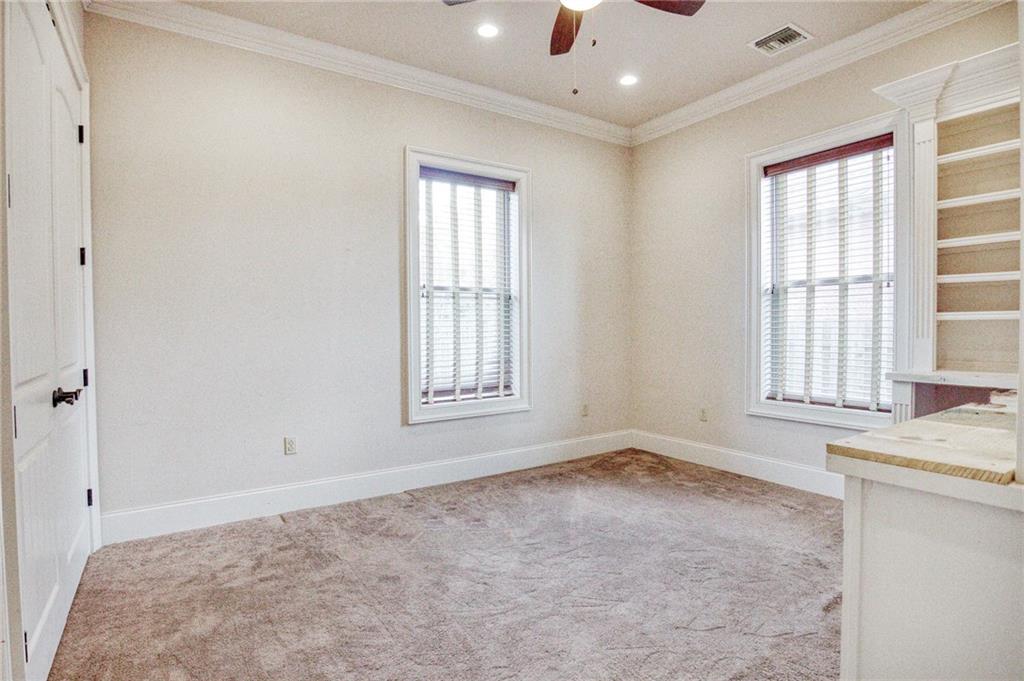 117 HARDWOOD Drive