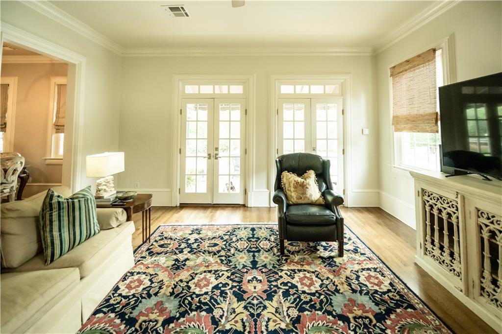 12 GRAND CYPRESS Court