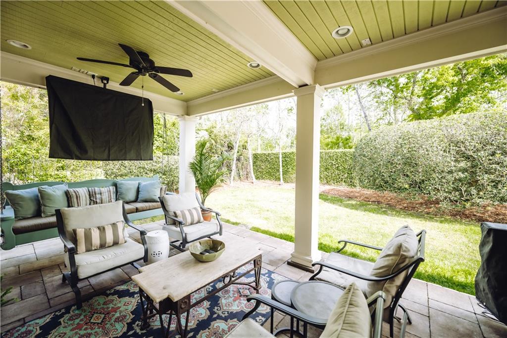 12 GRAND CYPRESS Court