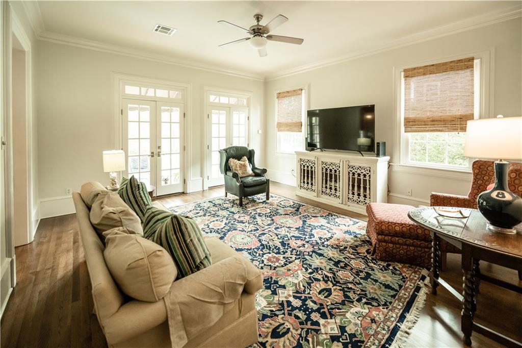 12 GRAND CYPRESS Court