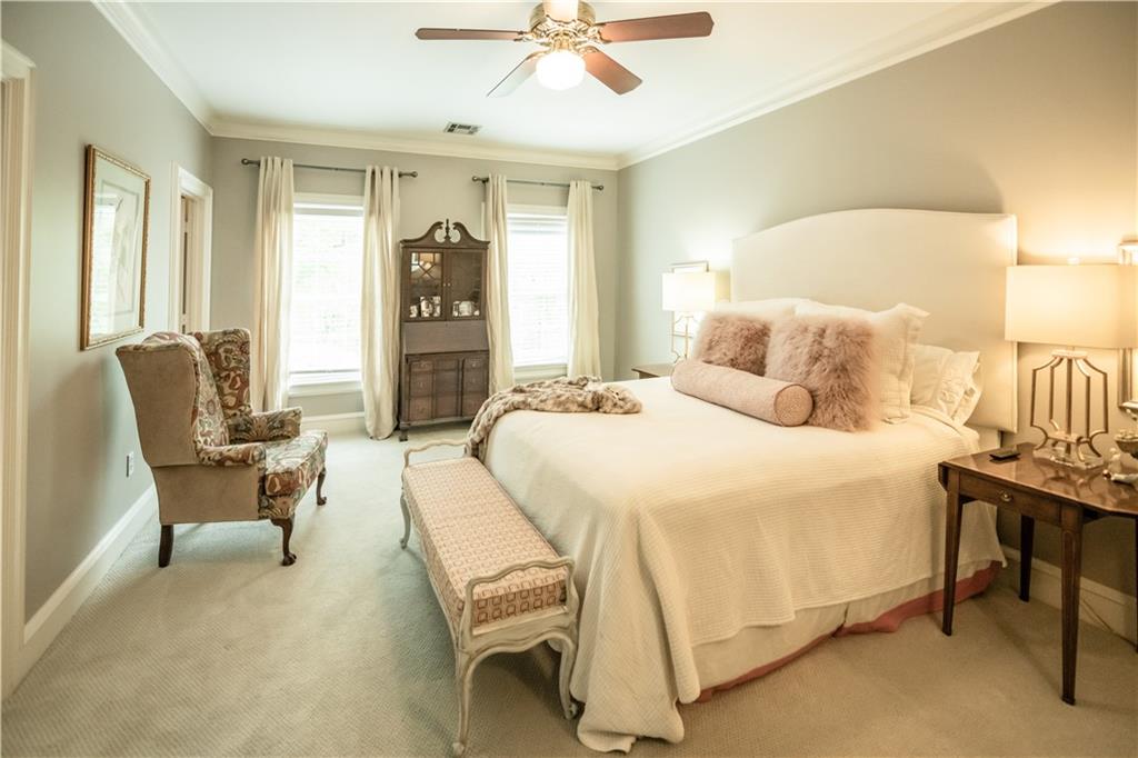12 GRAND CYPRESS Court