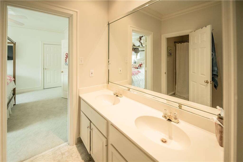 12 GRAND CYPRESS Court