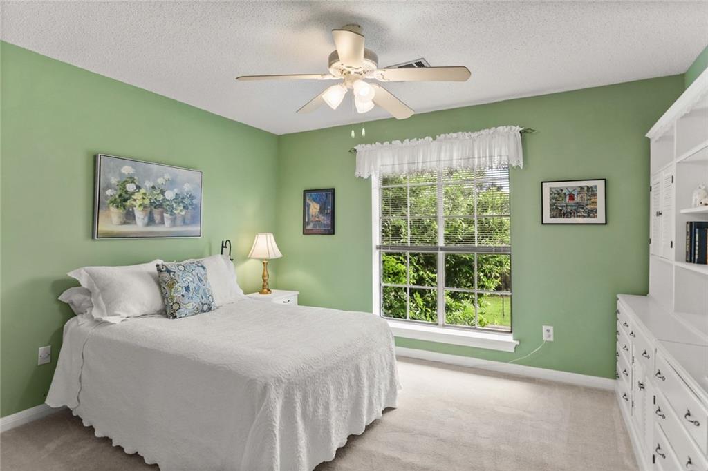 137 LAKEWOOD ESTATES Drive