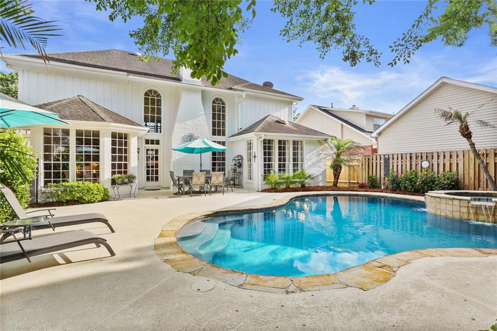 137 LAKEWOOD ESTATES Drive