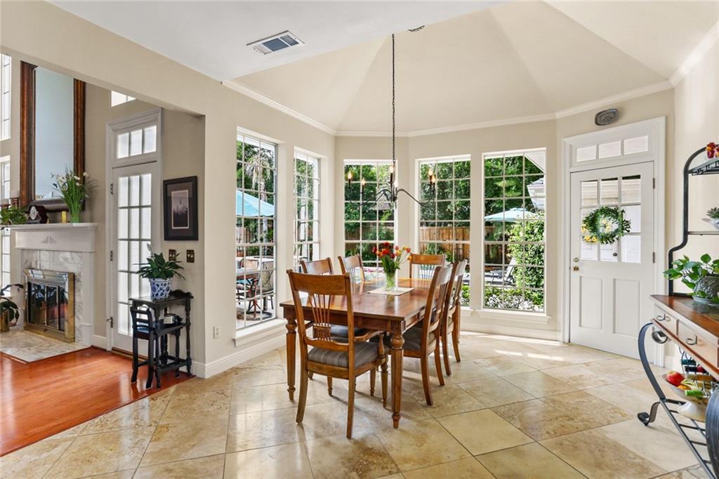 137 LAKEWOOD ESTATES Drive