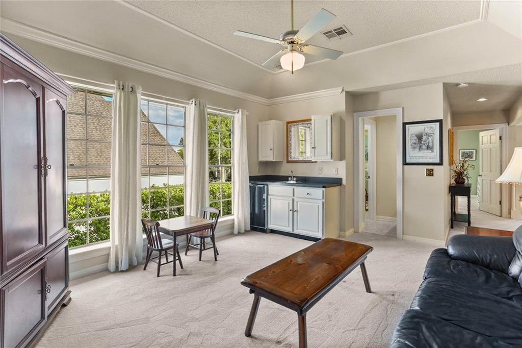 137 LAKEWOOD ESTATES Drive