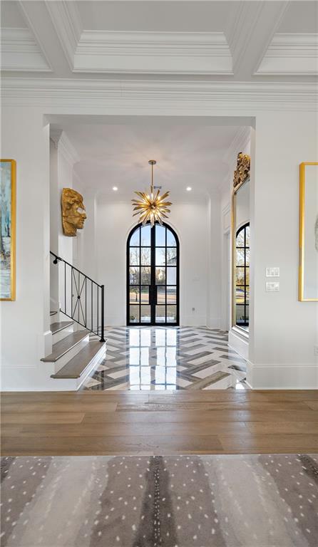 605 TALL OAKS COURT