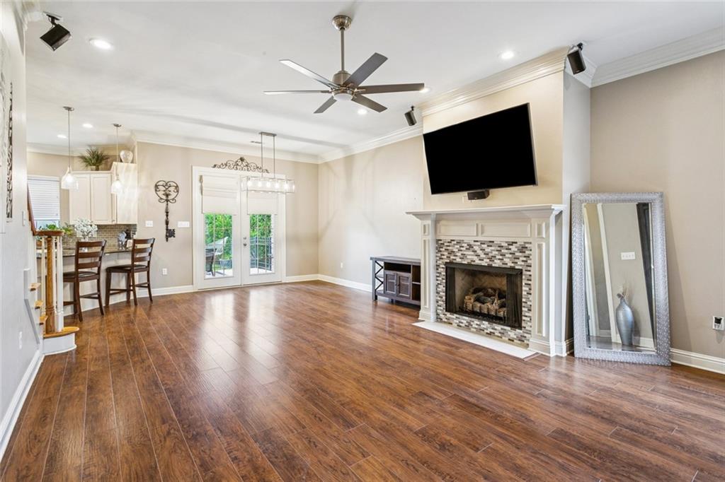 141 SAINT CALAIS Place