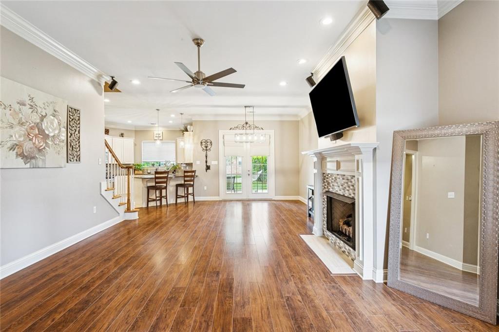 141 SAINT CALAIS Place