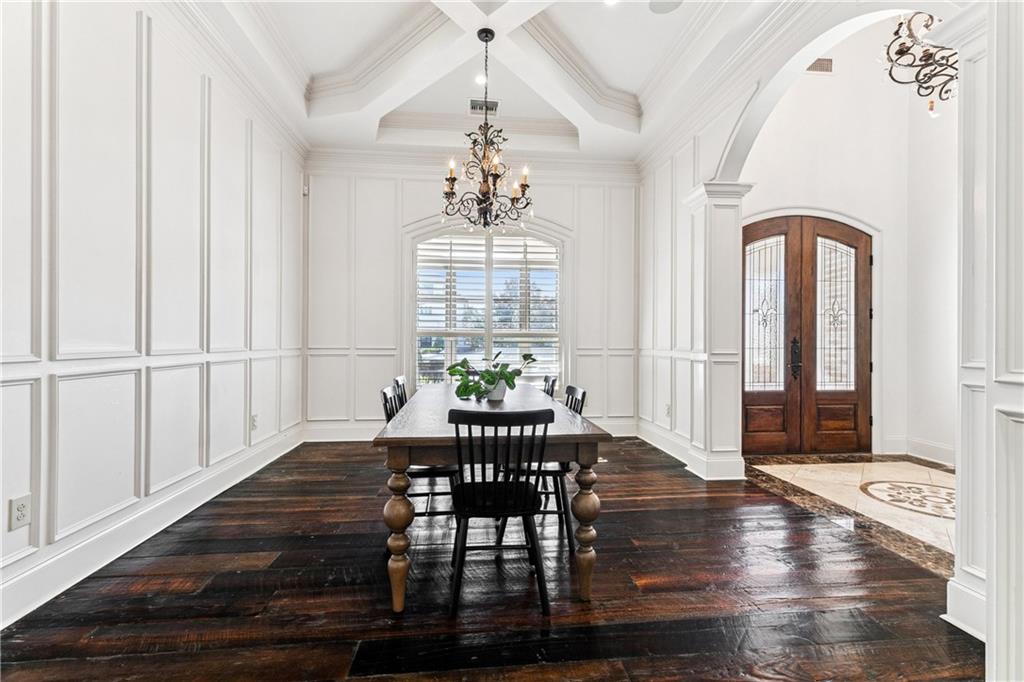117 HARDWOOD Drive