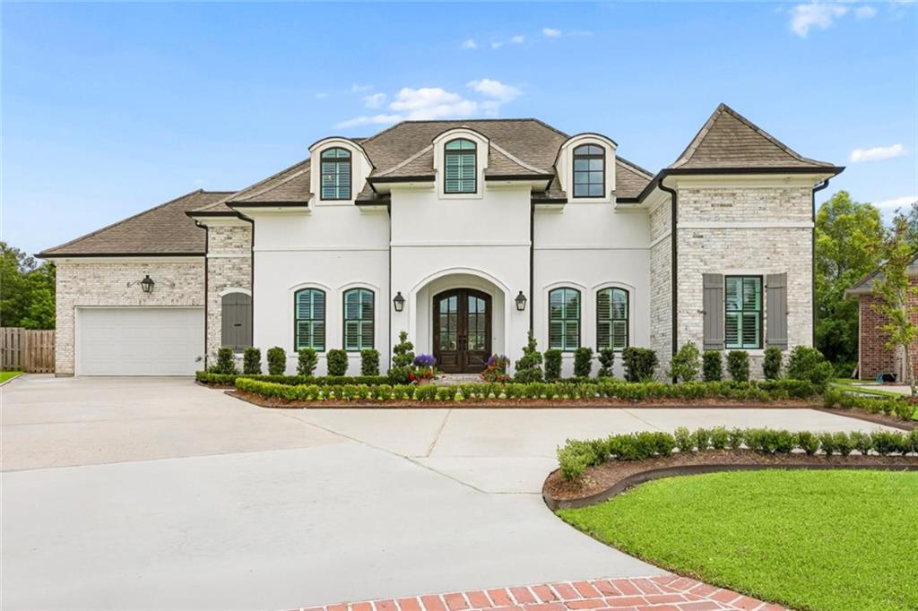 117 OAK PARK Court