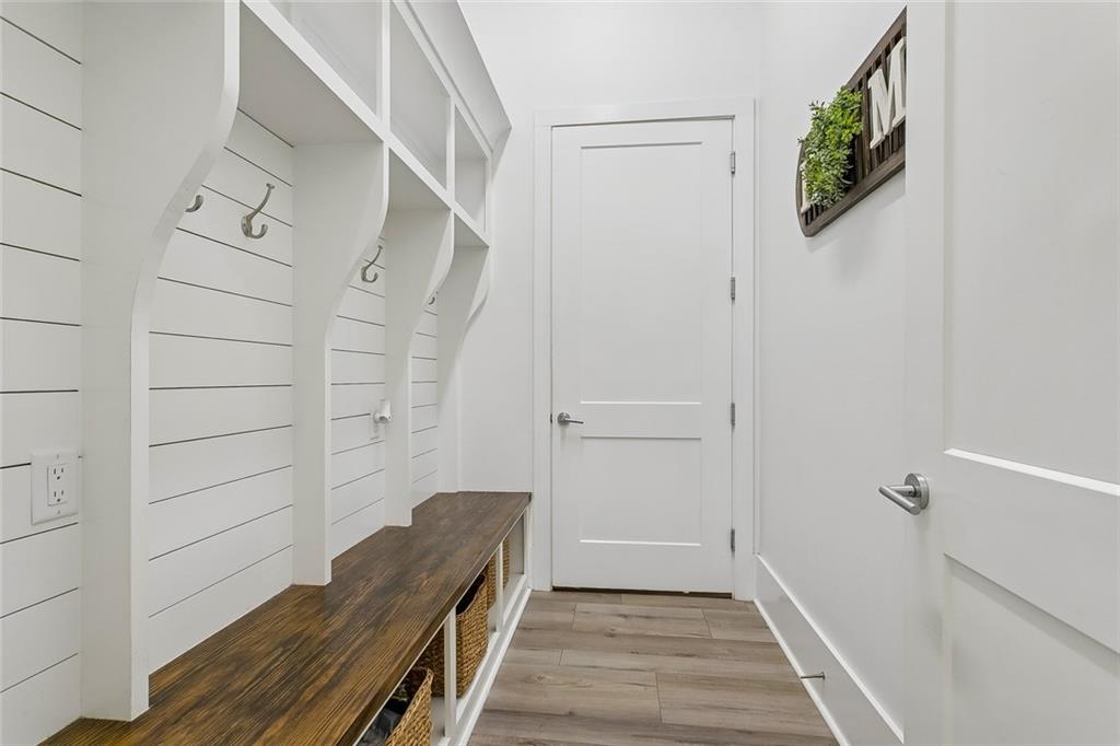 117 OAK PARK Court