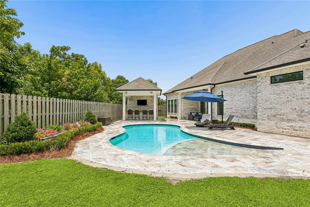 117 OAK PARK Court