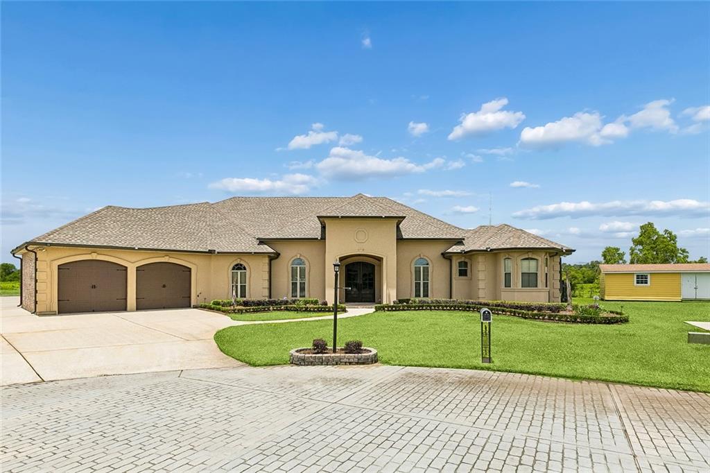 102 BAILEY ESTATES Drive