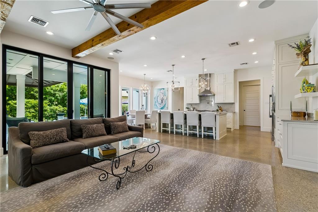 19 PALMETTO Drive