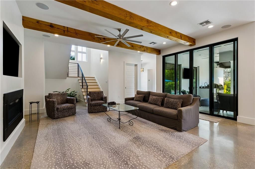 19 PALMETTO Drive