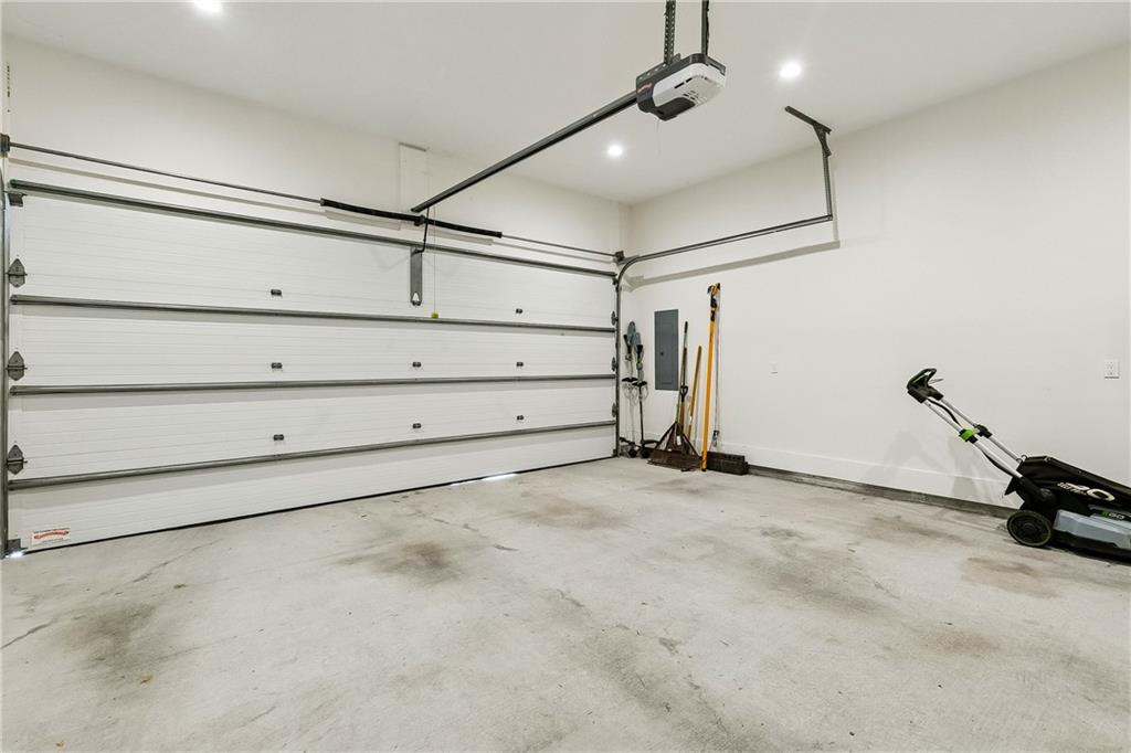 19 PALMETTO Drive