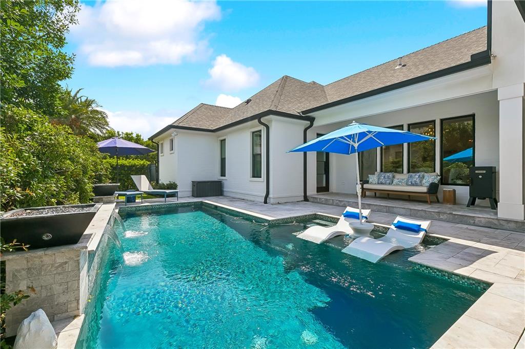 19 PALMETTO Drive