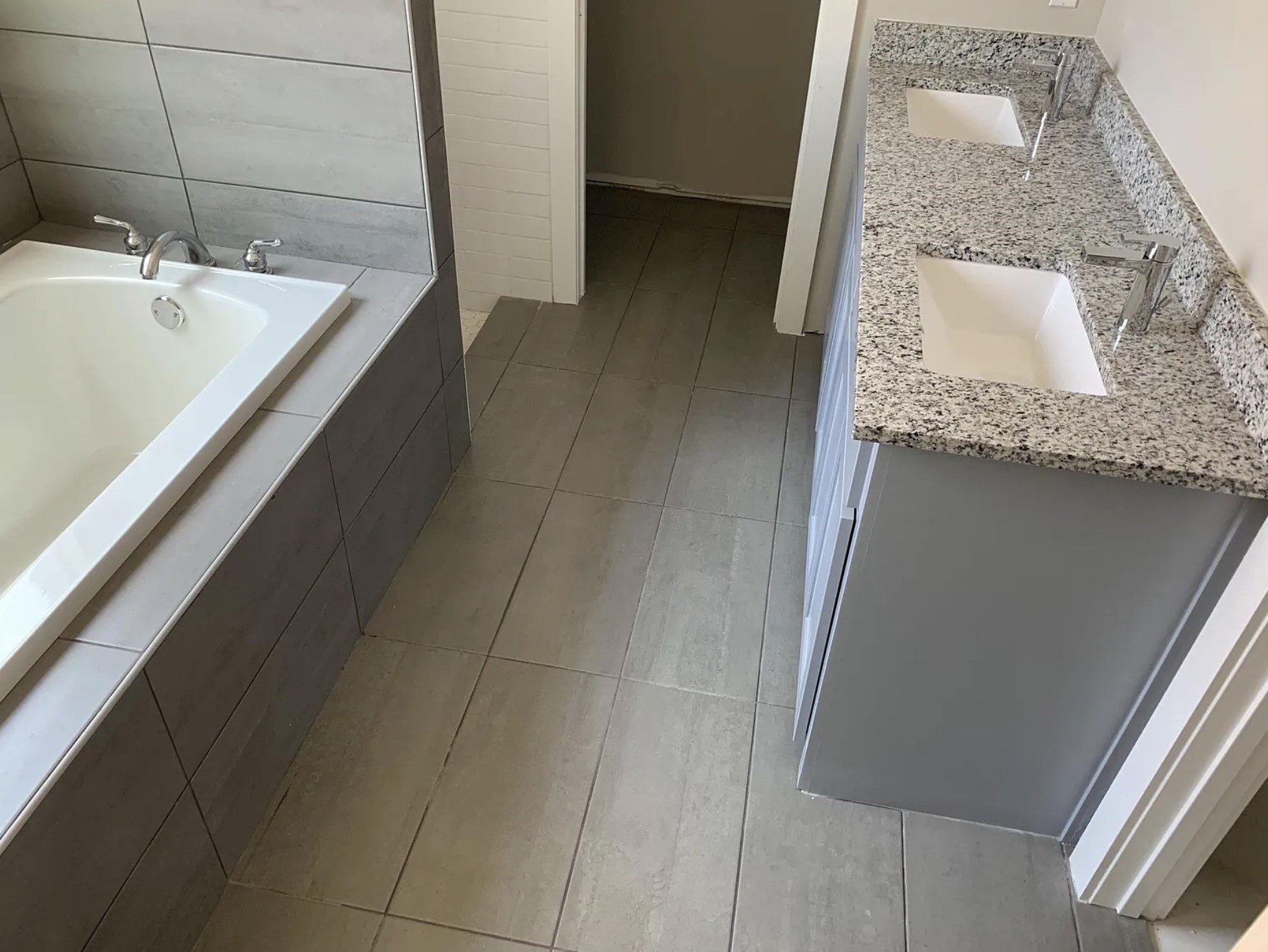 2732 Livingston Avenue