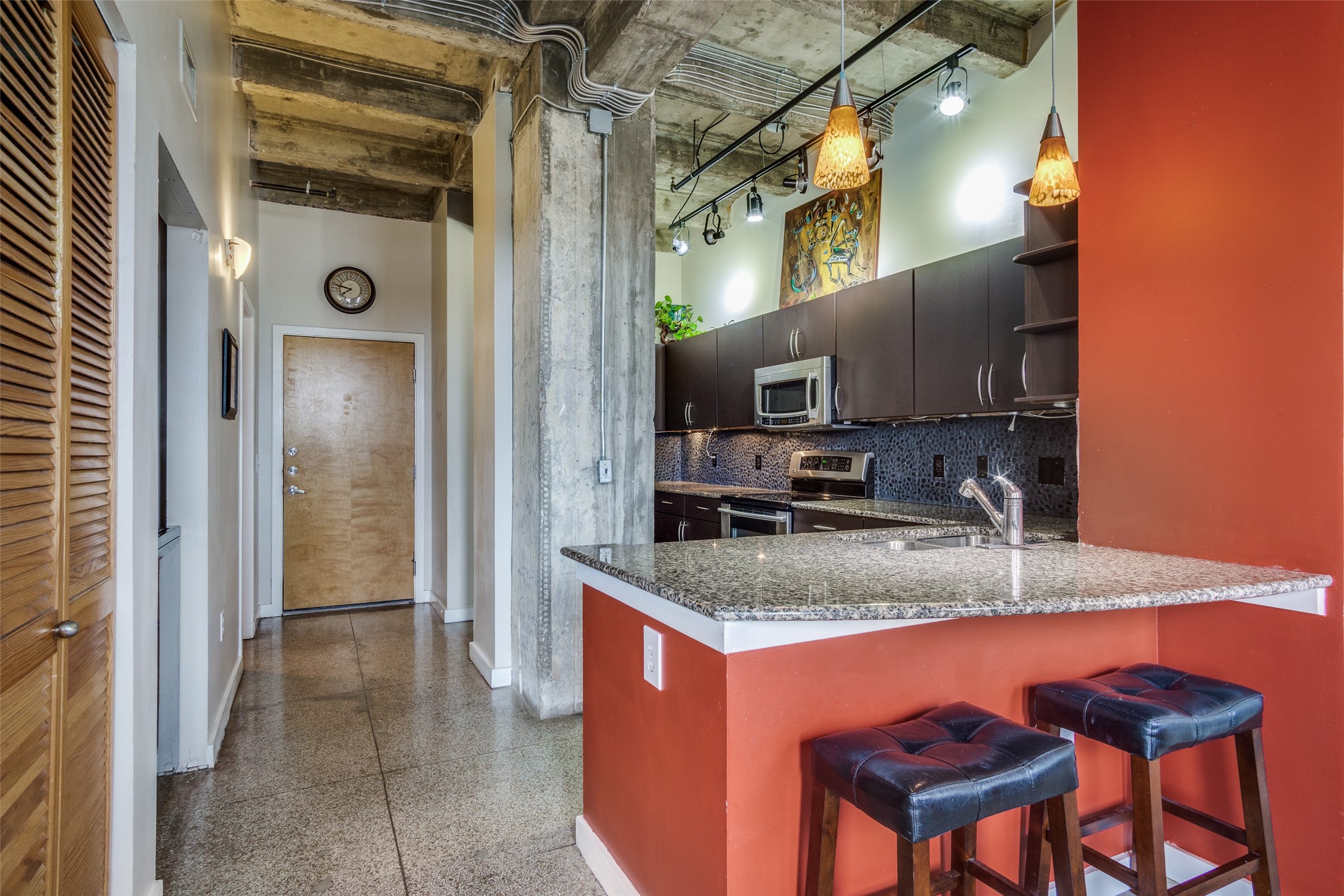 221 W Lancaster Avenue 5004