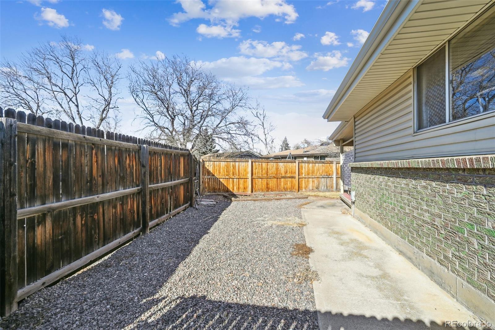 6611 W Montana Place