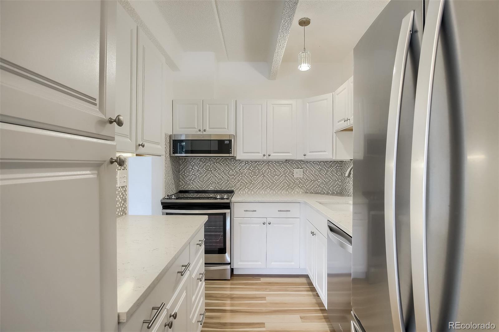 551 N Pearl Street Unit: 106