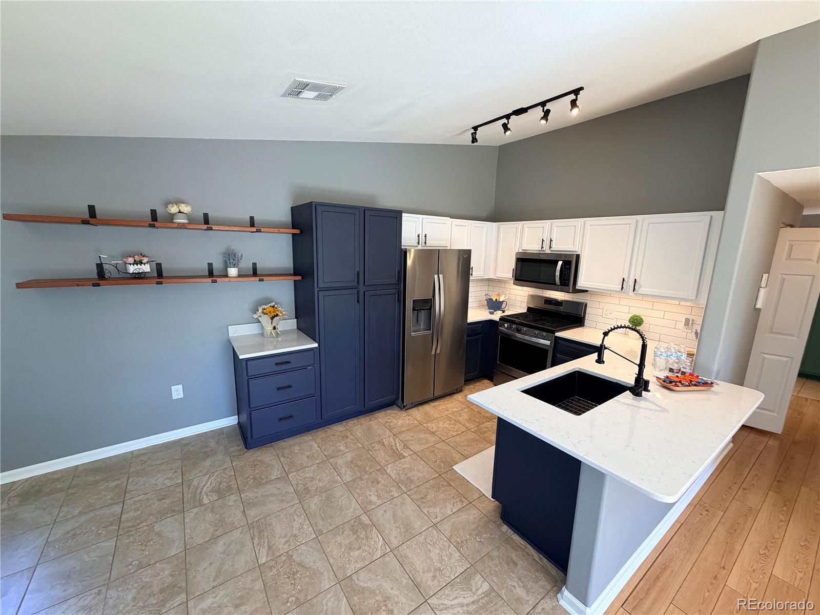 8485 Pebble Creek Way Unit: 203