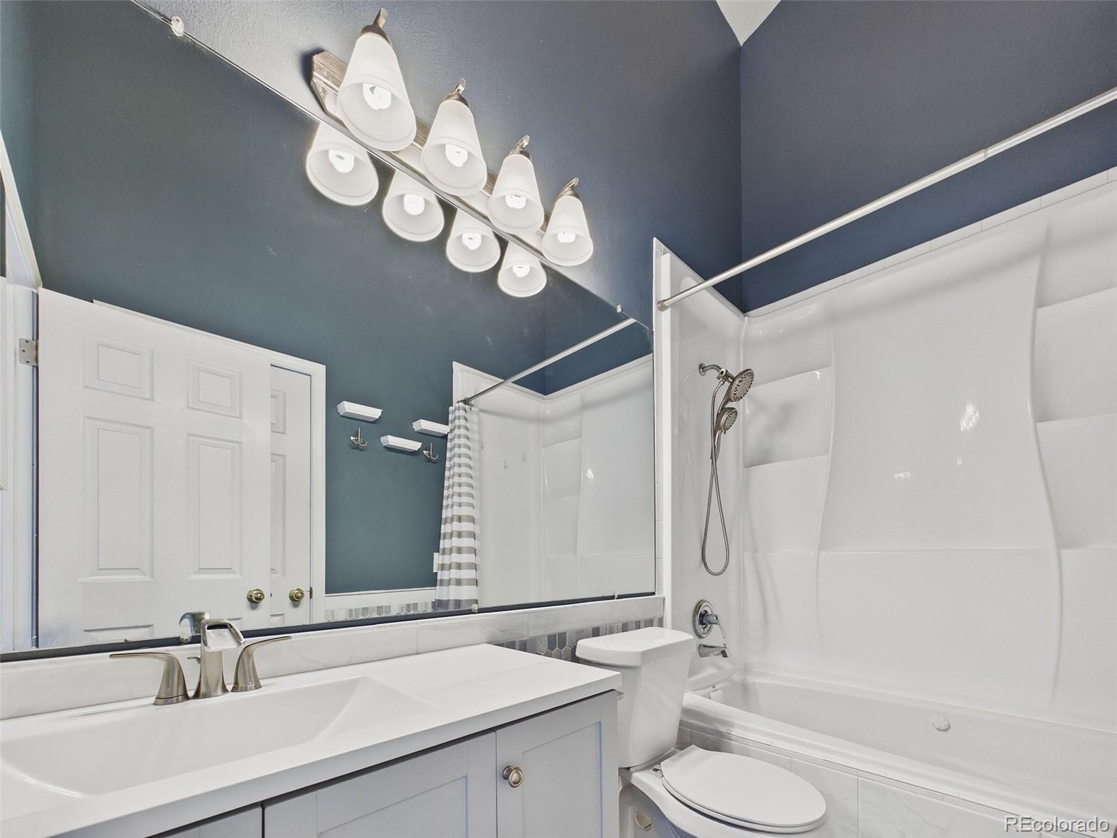 16901 E Chenango Avenue Unit: D