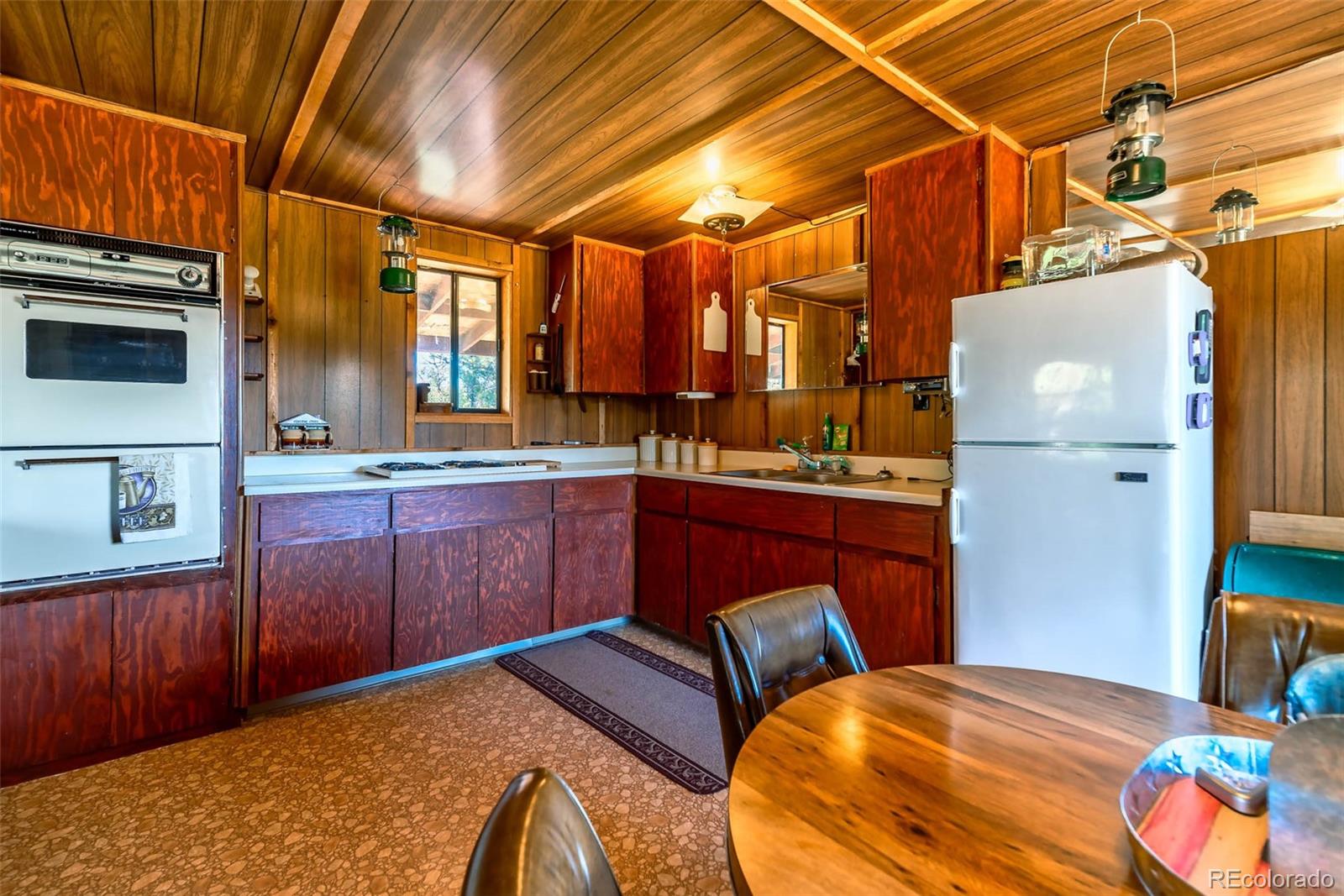 977 Aspen Trail