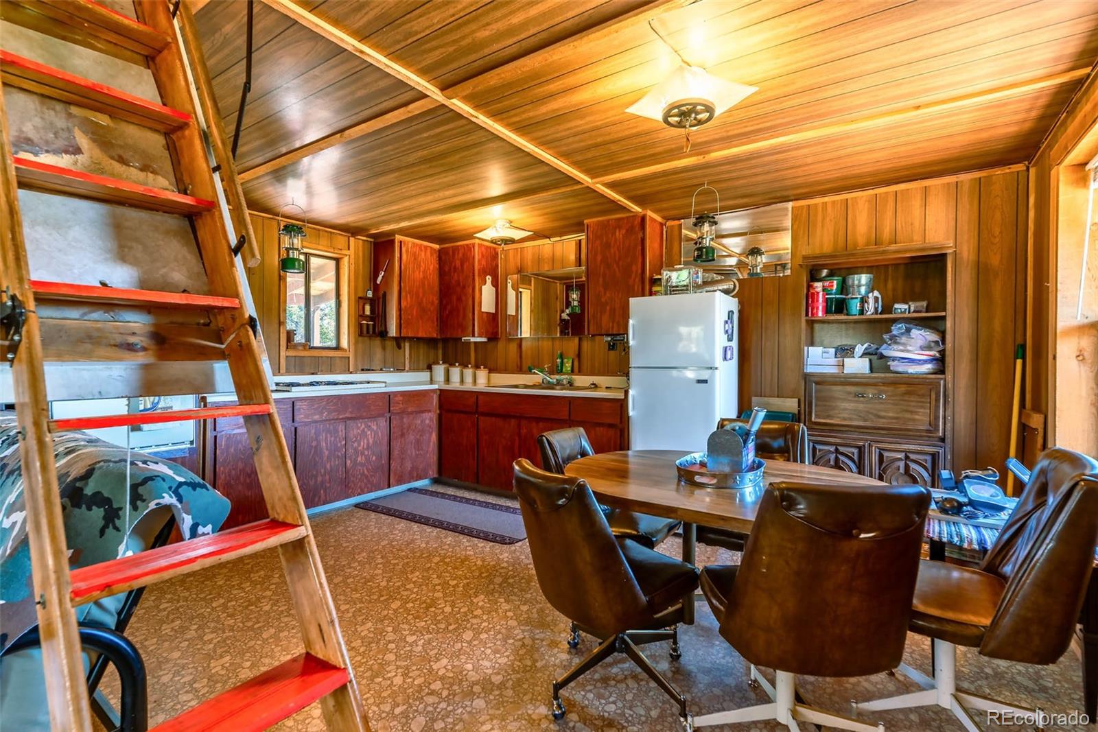 977 Aspen Trail