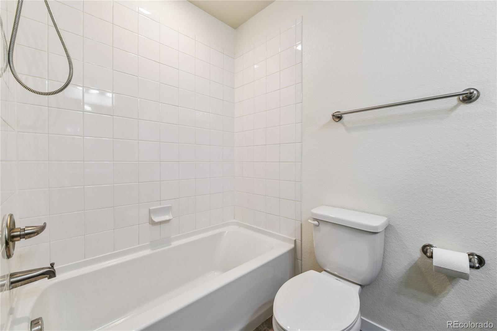 12856 Jasmine Street Unit: B
