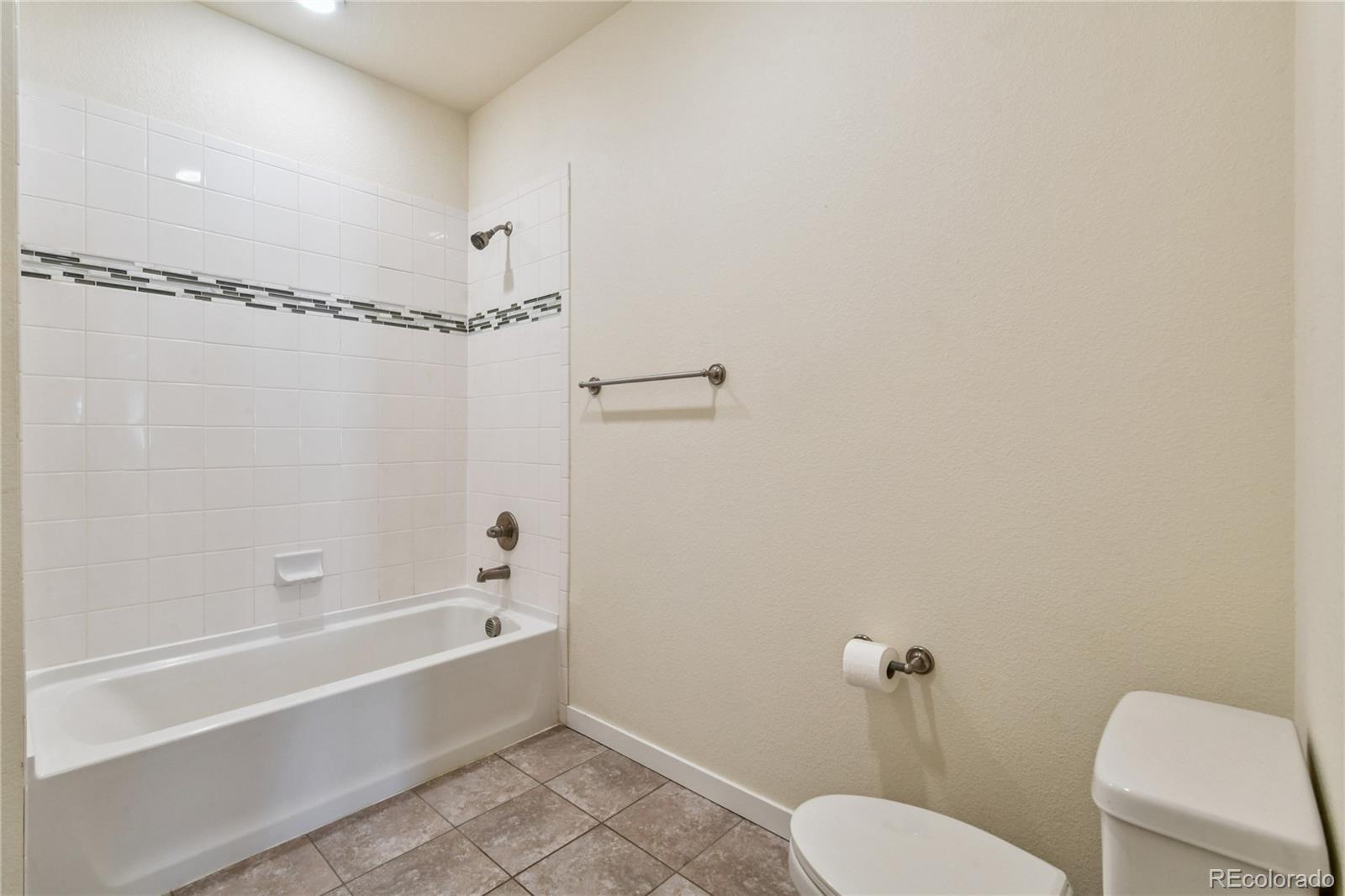 12856 Jasmine Street Unit: B